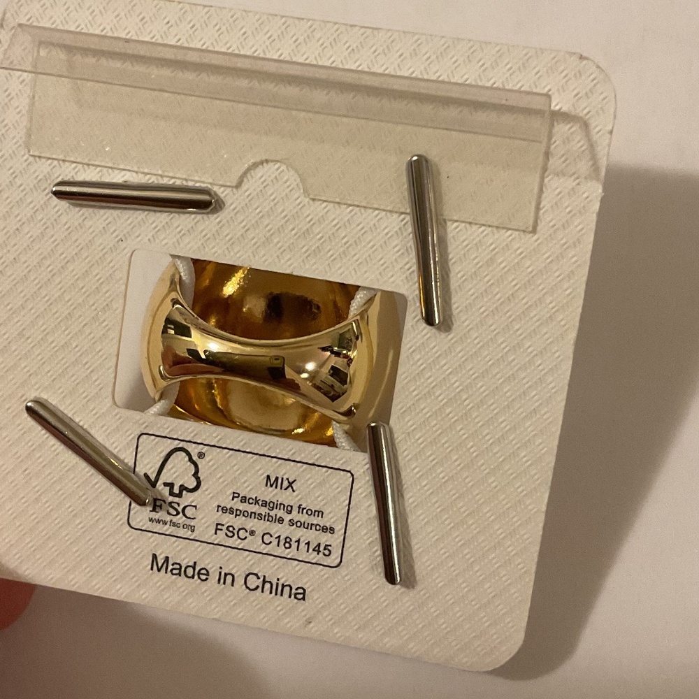 NWT House of Harlow Gold Ring Sz 8 - Picture 3 of 7